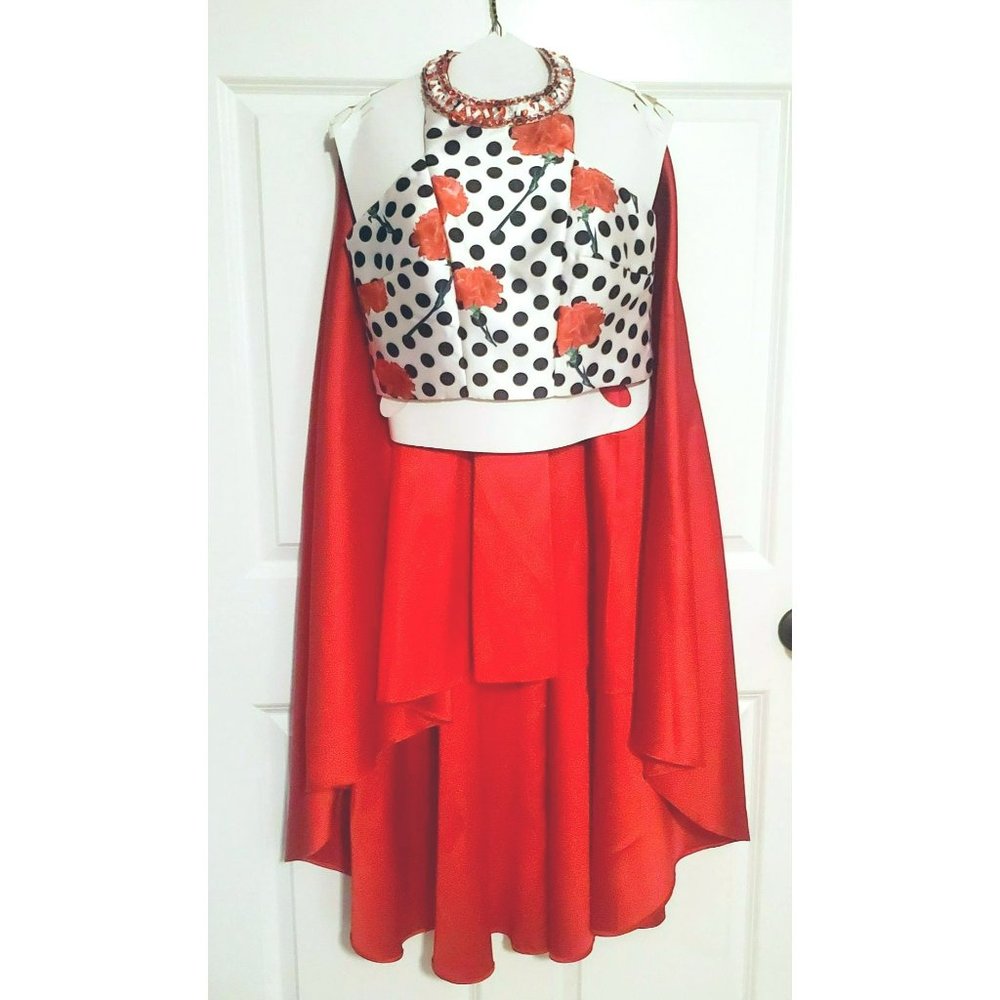 Temptation Red, Black, White and Green 2pc Dress Size 12 Pageant/Prom/Dance/Spec